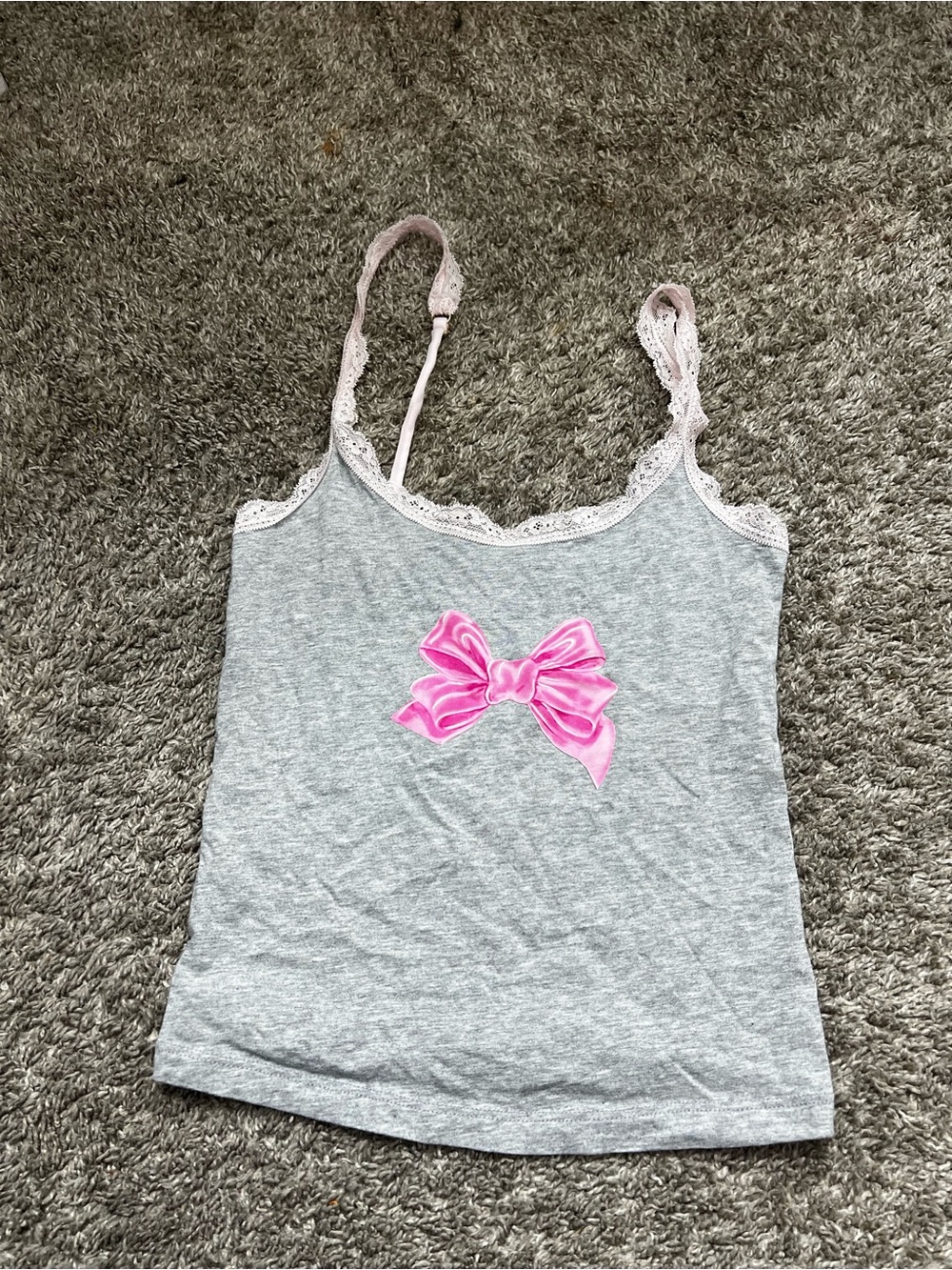 PINK Victoria's Secret Gray Lace-Trim Tank with Pink Bow